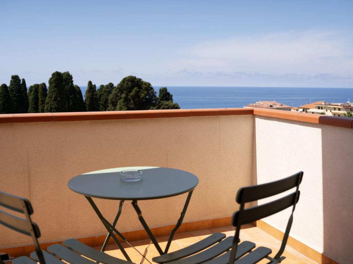 Residenza Estea Тропея Экстерьер фото